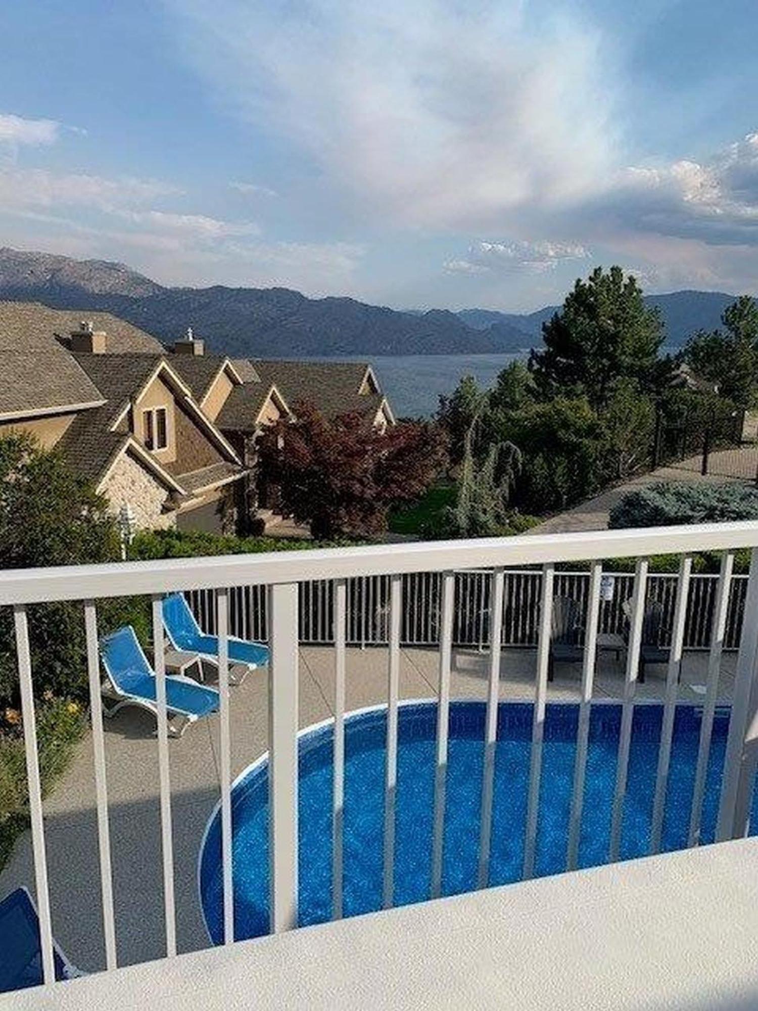 At The Top Of The Hill Peachland Extérieur photo